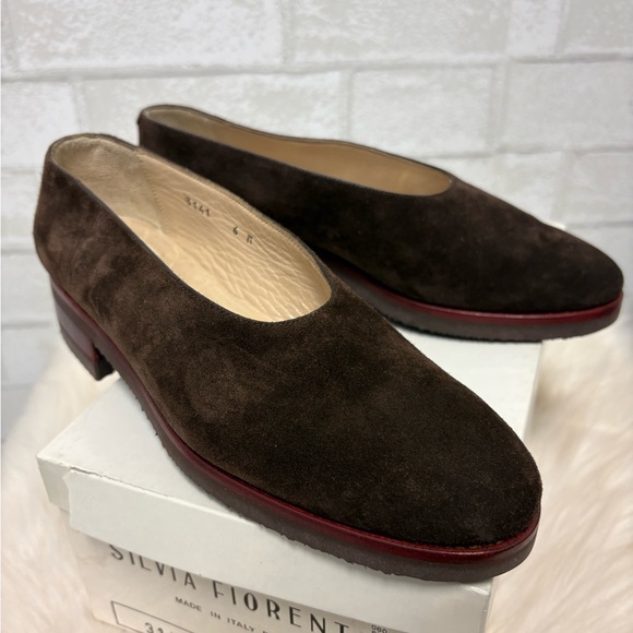 Silvia Fiorentina Suede Espresso Slip On Shoes Size 6 NEW - Picture 4 of 8